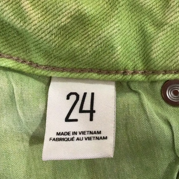 BDG High Rise Loose Baggy Lime Green Pants Size 24 NEW - Picture 8 of 9